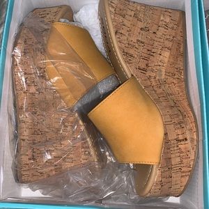 Brand new heels size 7 for the summer outfits.